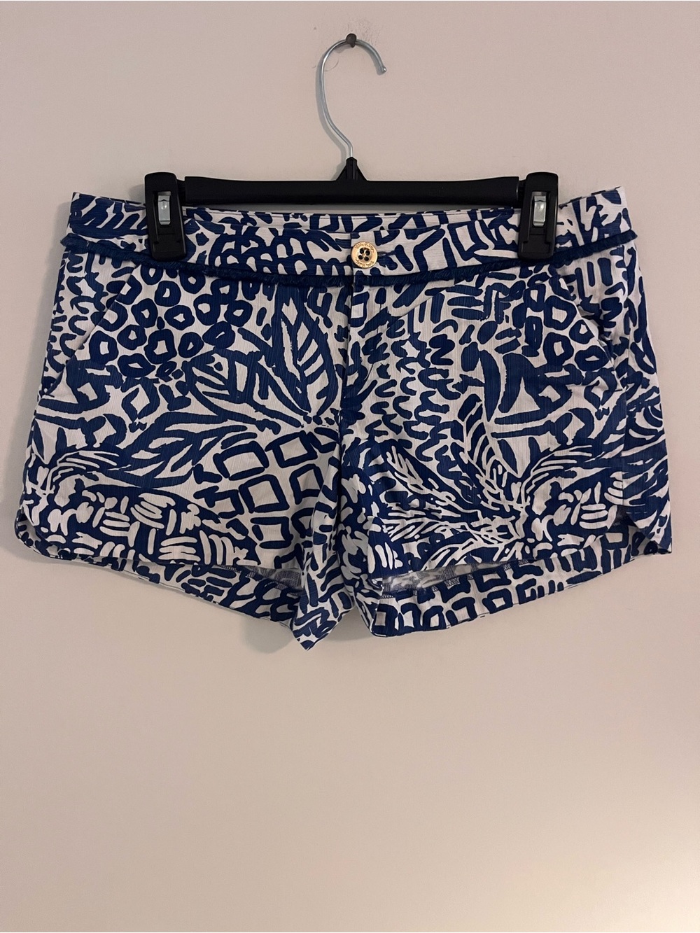 Lilly Pulitzer Navy & White Patterned Cotton-Blend Shorts